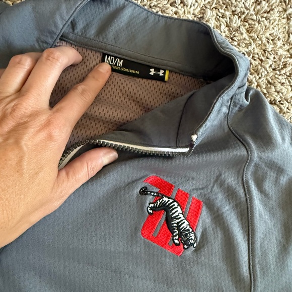Gray Long Sleeve Pullover Wittenberg - Picture 1 of 3